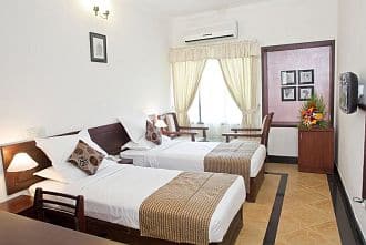 AC Deluxe Room